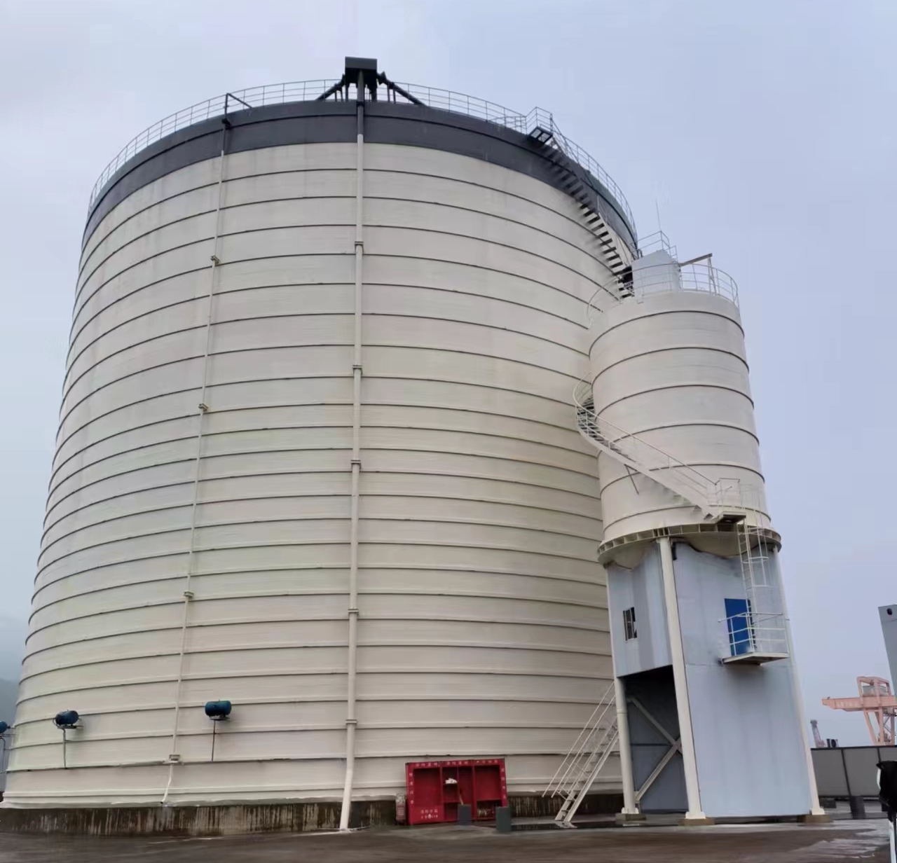 米林10万吨水泥钢板库